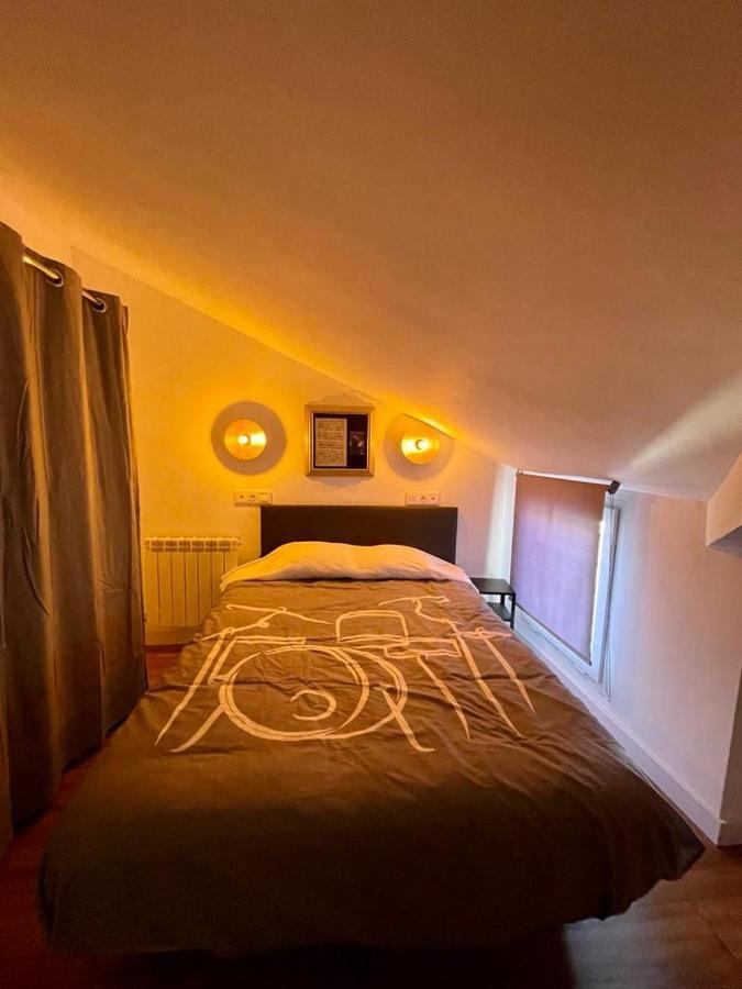 شقة La Casa Del Rock اراندا دي دويرو المظهر الخارجي الصورة