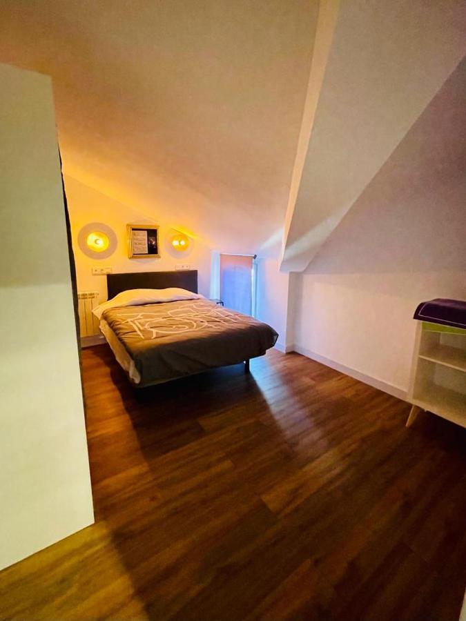 شقة La Casa Del Rock اراندا دي دويرو المظهر الخارجي الصورة